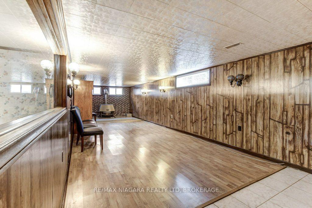 Photo 40 of 19 Eastdale Crescent, Welland, Lincoln/Crowland — HOMEH