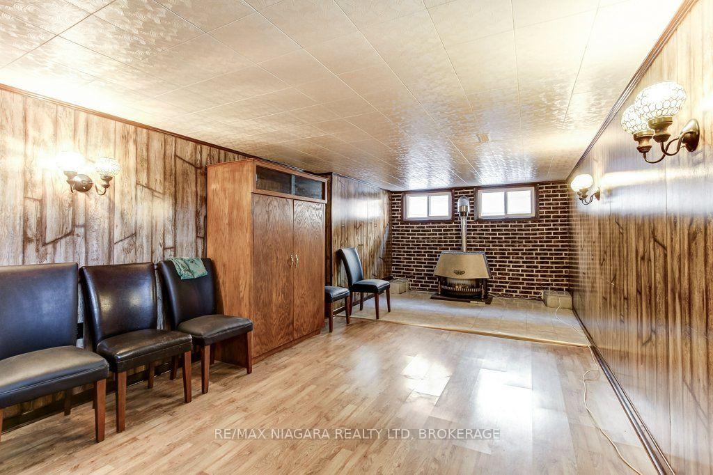 Photo 41 of 19 Eastdale Crescent, Welland, Lincoln/Crowland — HOMEH