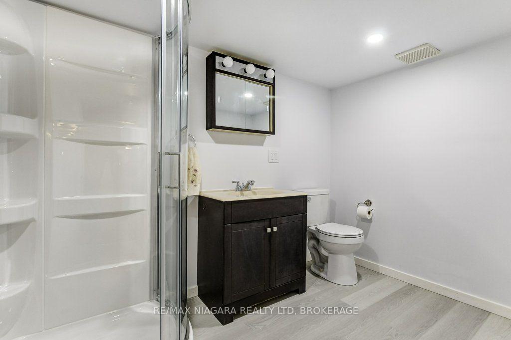 Photo 43 of 19 Eastdale Crescent, Welland, Lincoln/Crowland — HOMEH