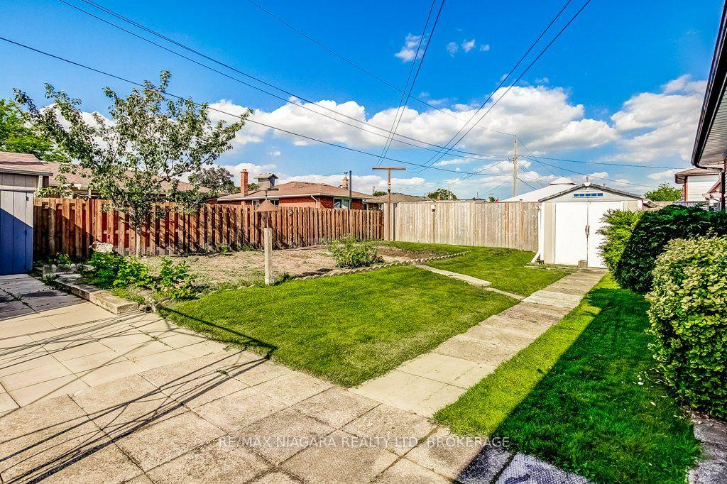 Photo 48 of 19 Eastdale Crescent, Welland, Lincoln/Crowland — HOMEH
