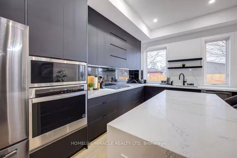 Photo 13 of Unit Main & Upper Level, 100 Macdonald Street, Etobicoke, Mimico — HOMEH