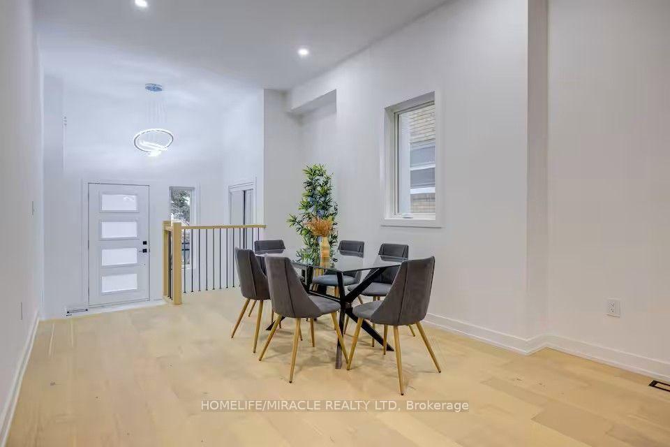 Photo 16 of Unit Main & Upper Level, 100 Macdonald Street, Etobicoke, Mimico — HOMEH