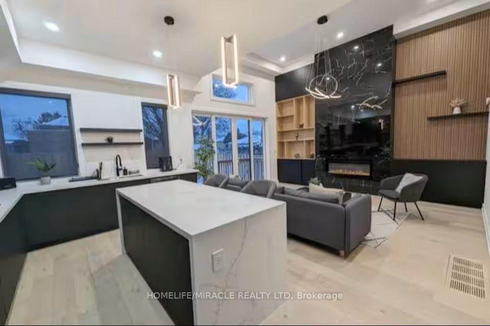 Photo 17 of Unit Main & Upper Level, 100 Macdonald Street, Etobicoke, Mimico — HOMEH