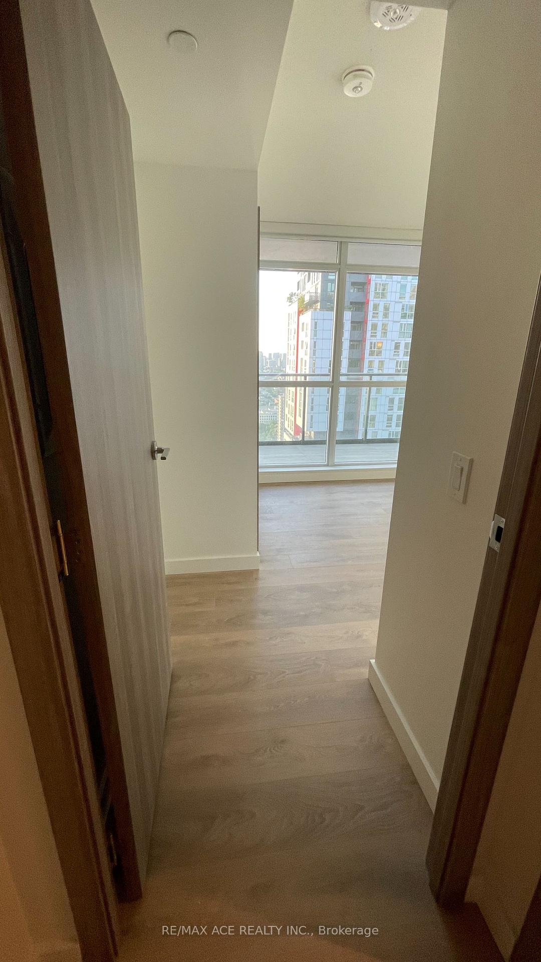 Photo 13 of Unit 4011, 38 Widmer Street, Toronto, Waterfront Communities — HOMEH