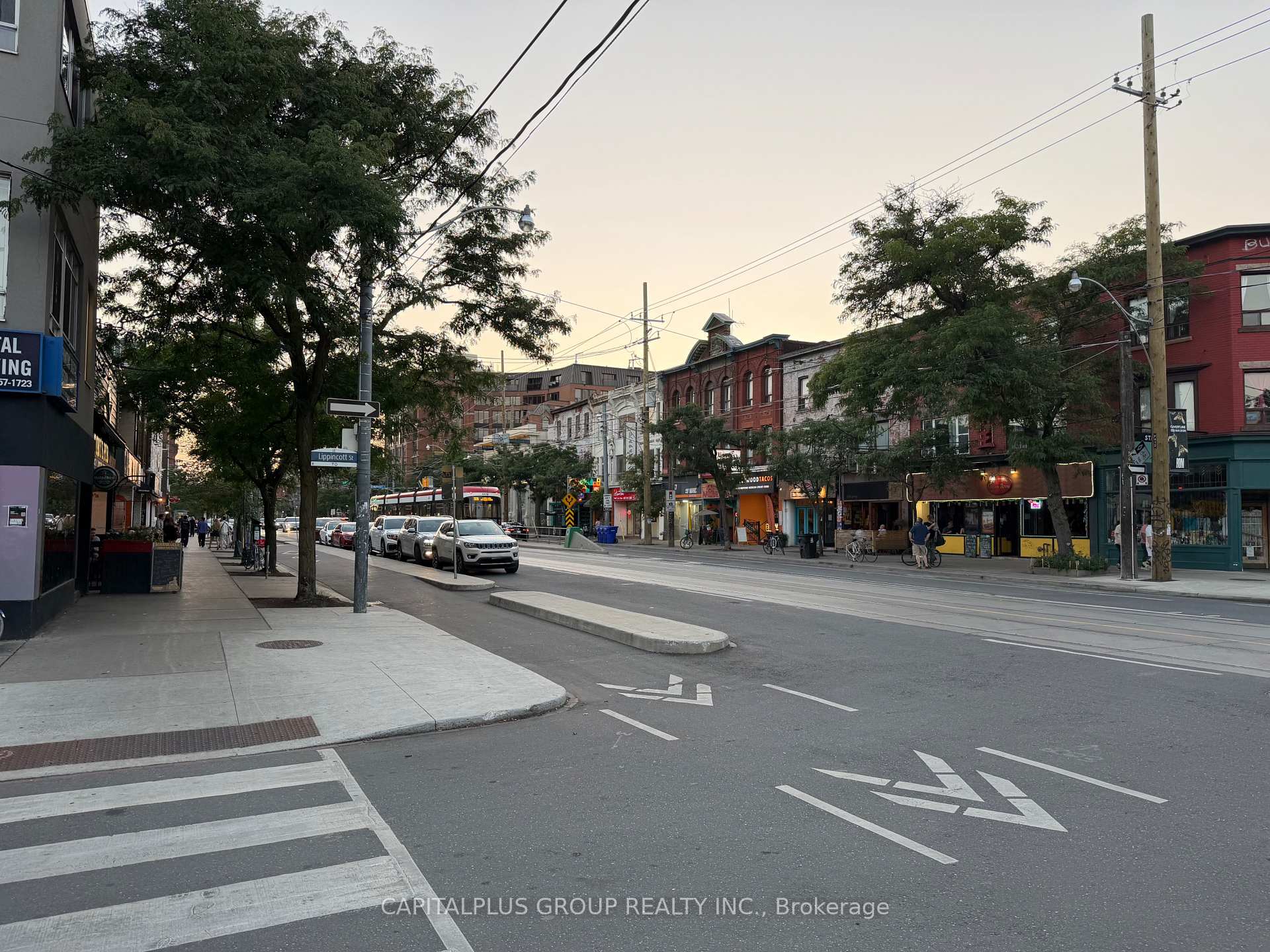 Photo 13 of 70 Lippincott Street, Toronto, Kensington-Chinatown — HOMEH