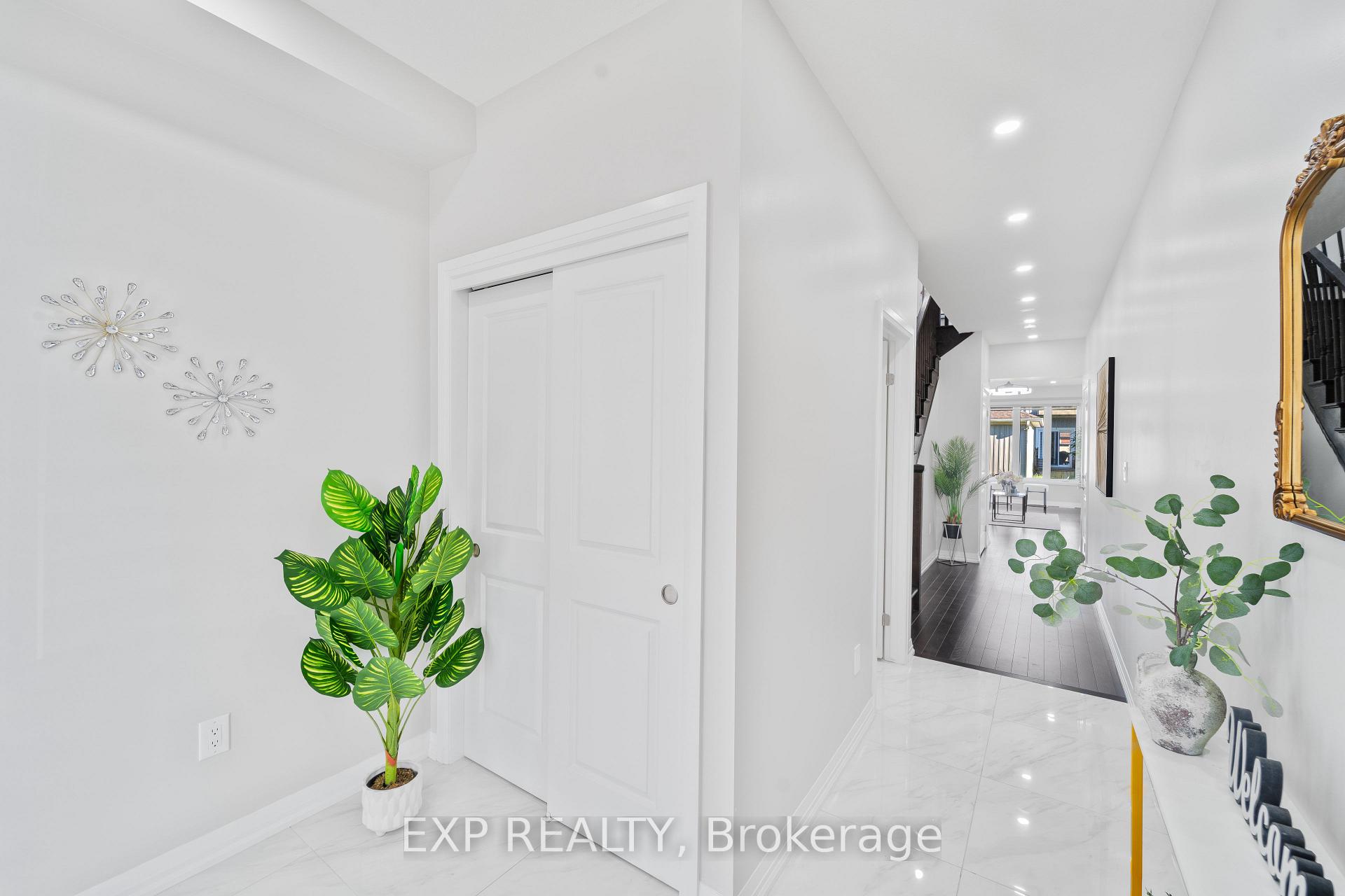 Photo 4 of 116 Bur Oak Drive, Thorold, Confederation Heights — HOMEH