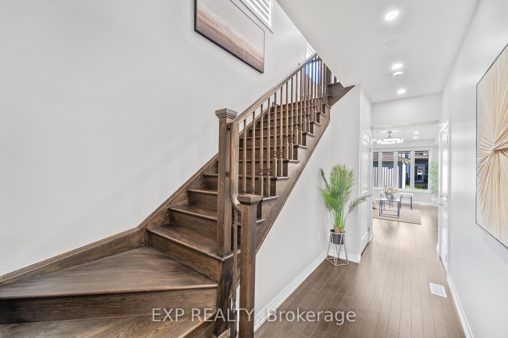 Photo 5 of 116 Bur Oak Drive, Thorold, Confederation Heights — HOMEH