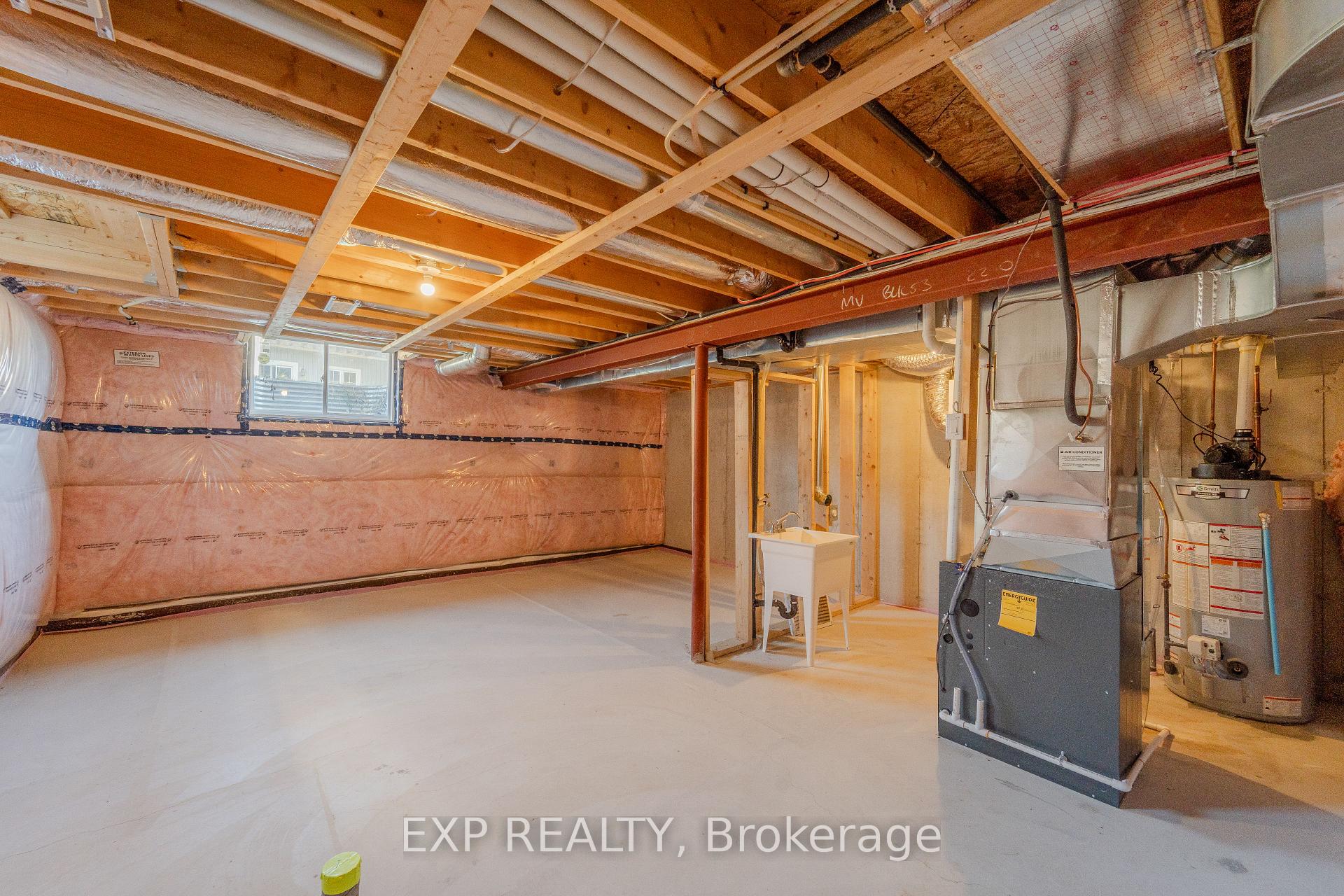 Photo 33 of 116 Bur Oak Drive, Thorold, Confederation Heights — HOMEH