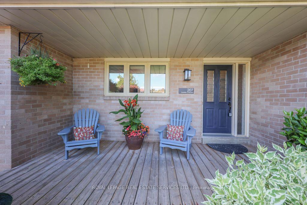 Photo 3 of 207 Camilla Crescent, Essa, Thornton — HOMEH