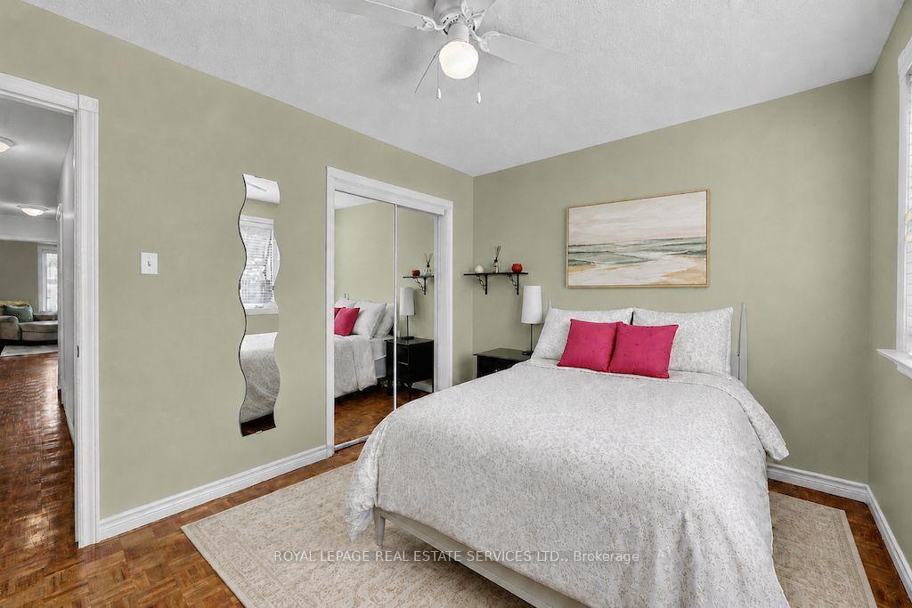 Photo 37 of 207 Camilla Crescent, Essa, Thornton — HOMEH