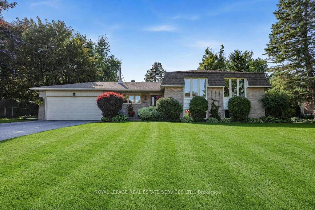 Photo 2 of 207 Camilla Crescent, Essa, Thornton — HOMEH