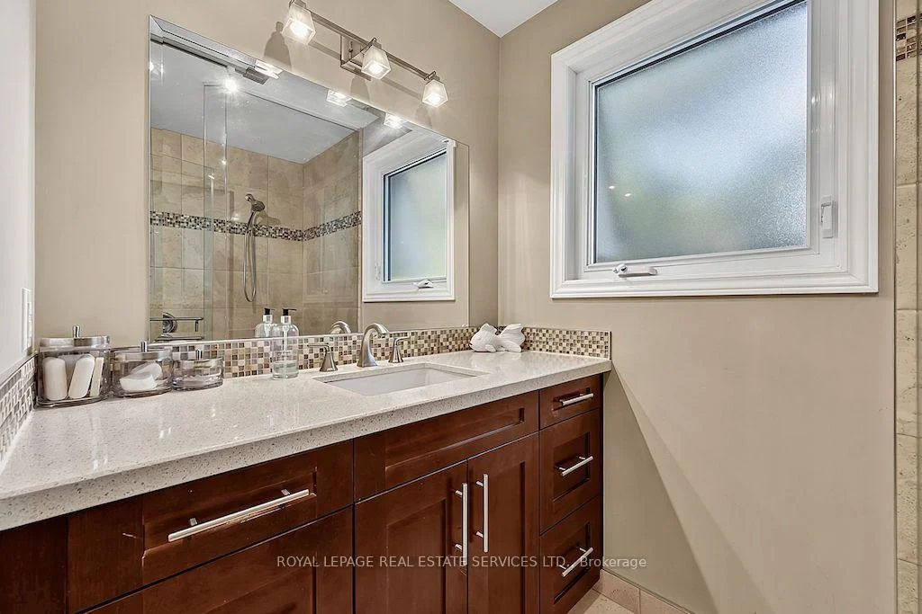 Photo 42 of 207 Camilla Crescent, Essa, Thornton — HOMEH