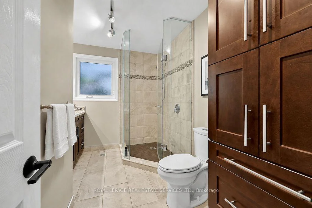 Photo 44 of 207 Camilla Crescent, Essa, Thornton — HOMEH