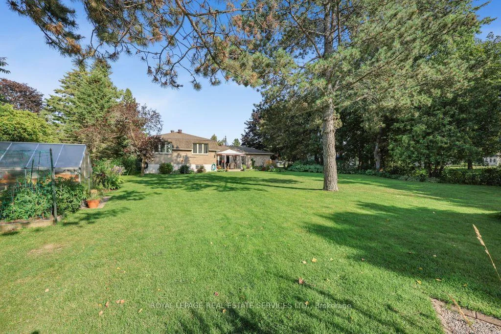 Photo 54 of 207 Camilla Crescent, Essa, Thornton — HOMEH