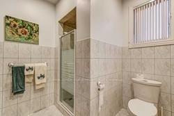 Photo 12 of 137 Arnold Avenue, Vaughan, Crestwood-Springfarm-Yorkhill — HOMEH
