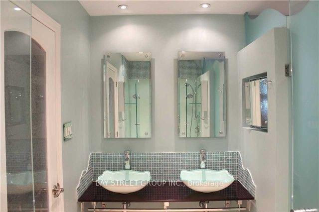 Photo 10 of 308 Maple Street, Newmarket, Gorham-College Manor — HOMEH