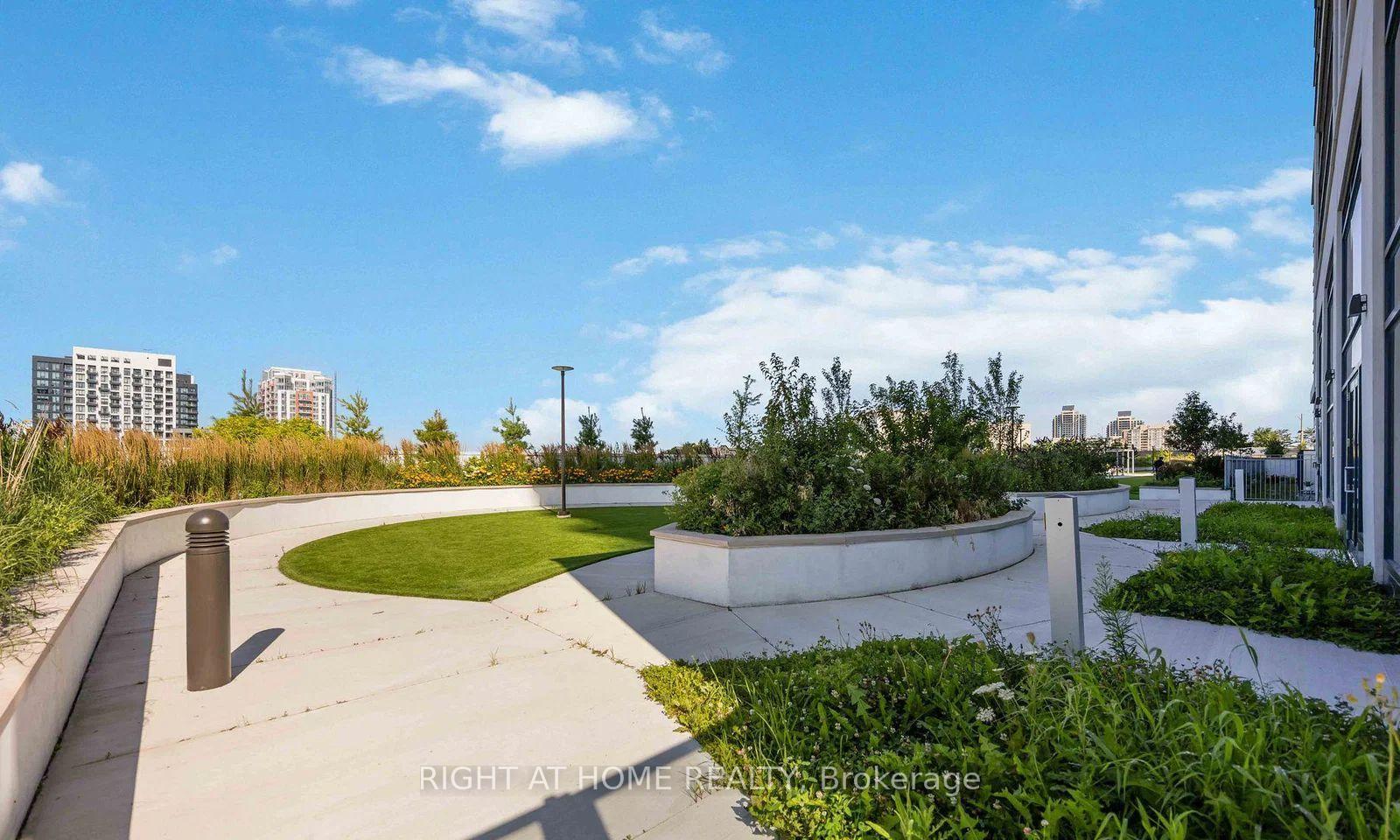 Photo 20 of Unit 1706, 105 Oneida Crescent, Richmond Hill, Langstaff — HOMEH