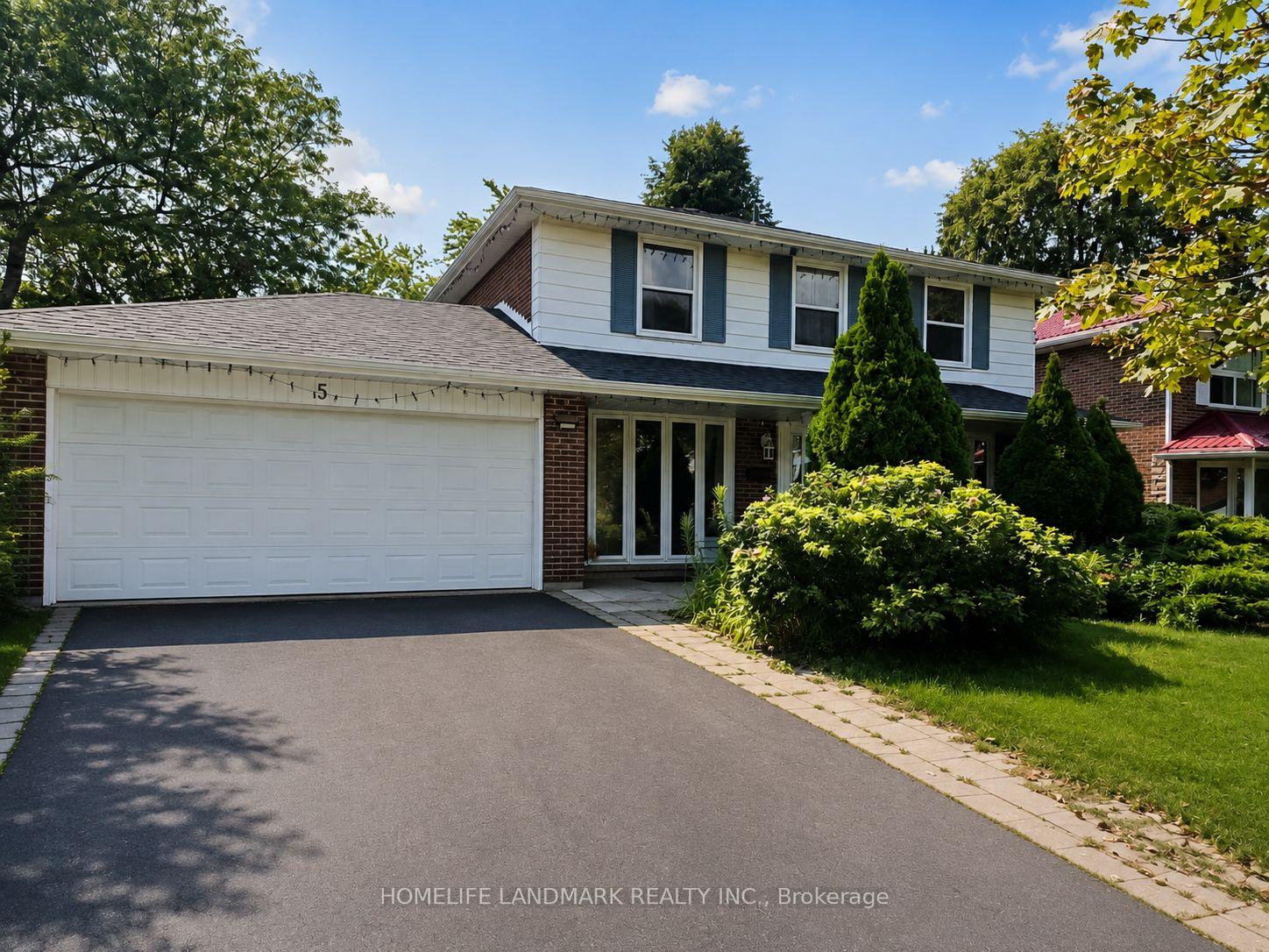 Photo 1 of 5 Collingsbrook Boulevard, Scarborough, L'Amoreaux — HOMEH