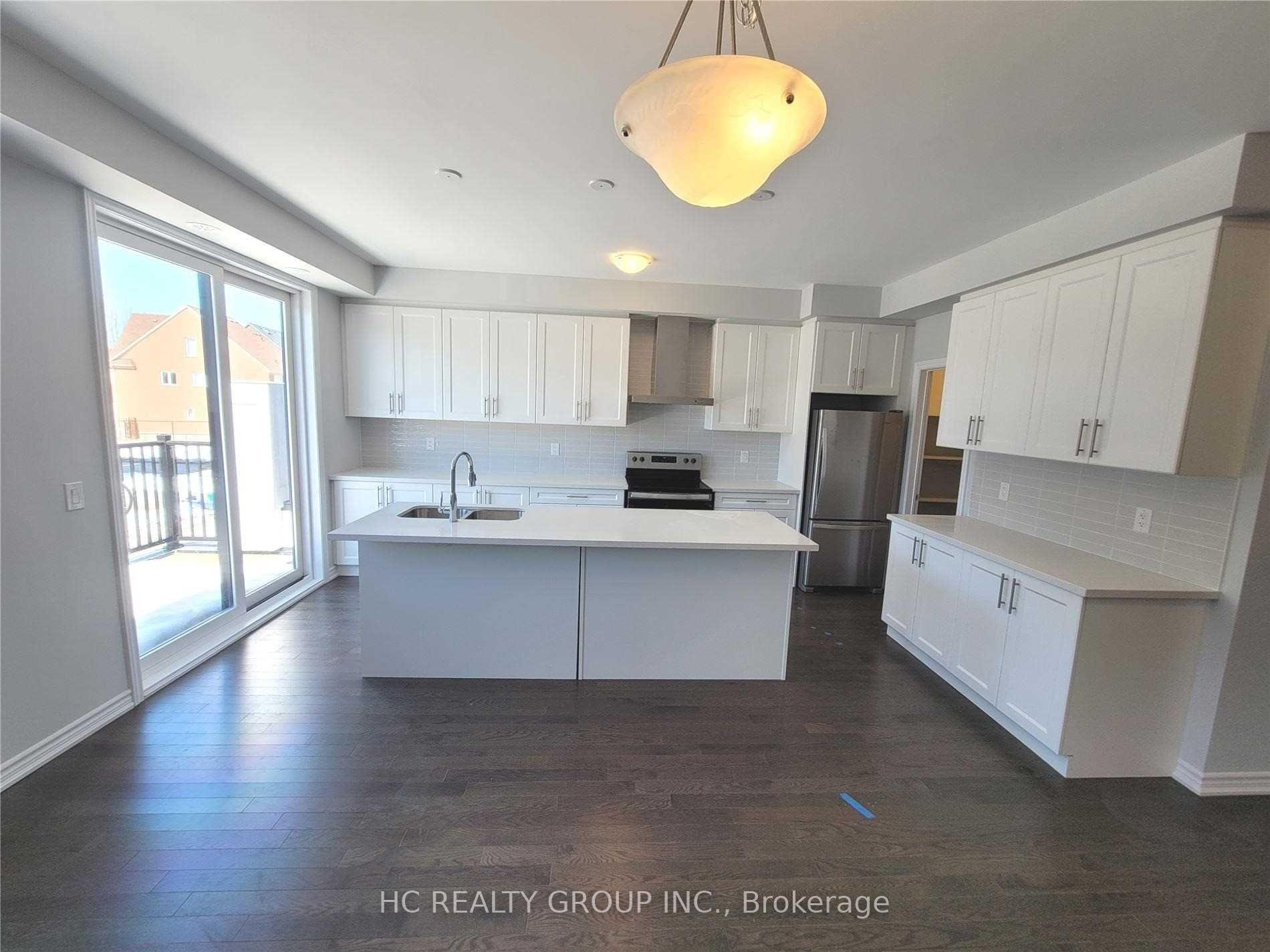 Photo 2 of 9702 Kennedy Road, Markham, Berczy — HOMEH