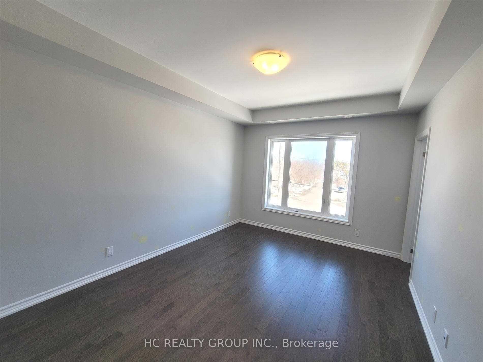 Photo 5 of 9702 Kennedy Road, Markham, Berczy — HOMEH