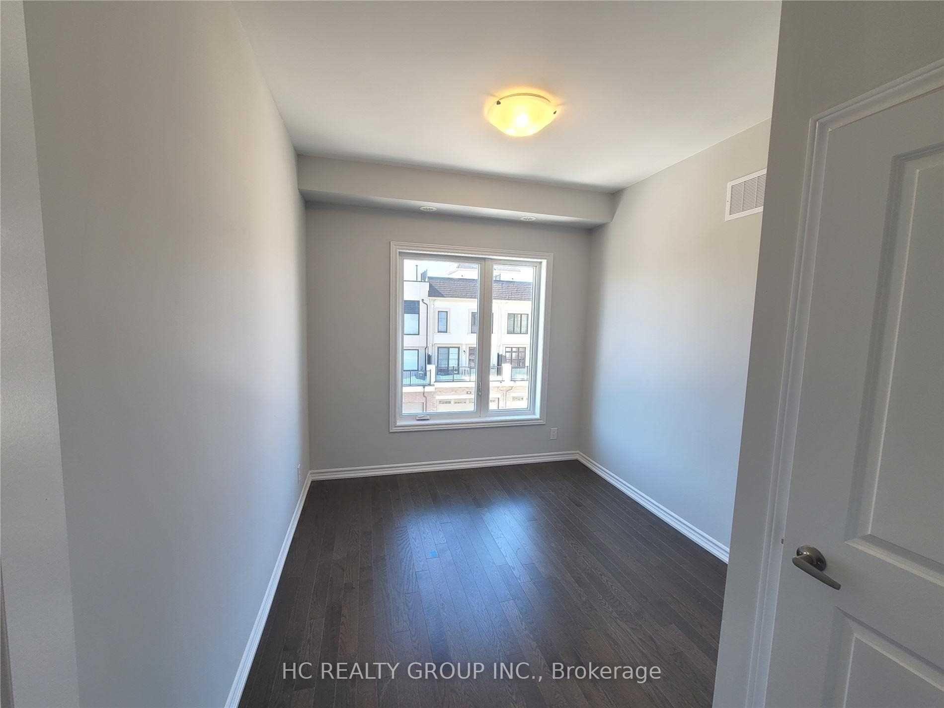 Photo 6 of 9702 Kennedy Road, Markham, Berczy — HOMEH