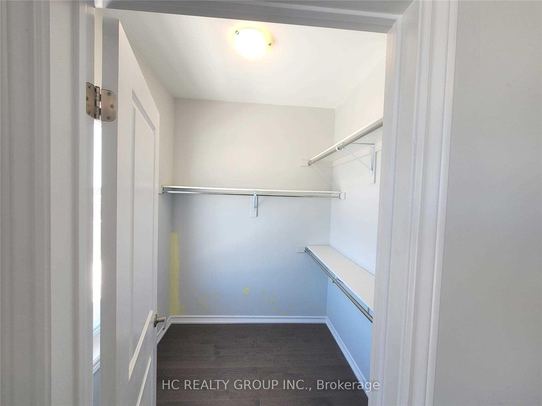 Photo 7 of 9702 Kennedy Road, Markham, Berczy — HOMEH