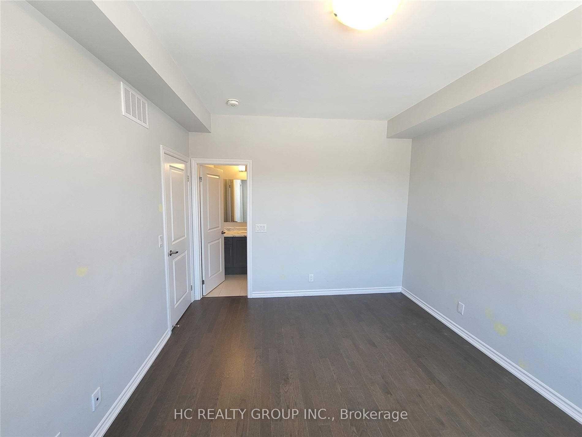 Photo 9 of 9702 Kennedy Road, Markham, Berczy — HOMEH