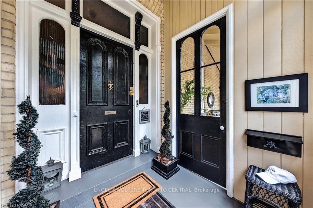 Photo 4 of 100 Brunswick Street, Stratford — HOMEH