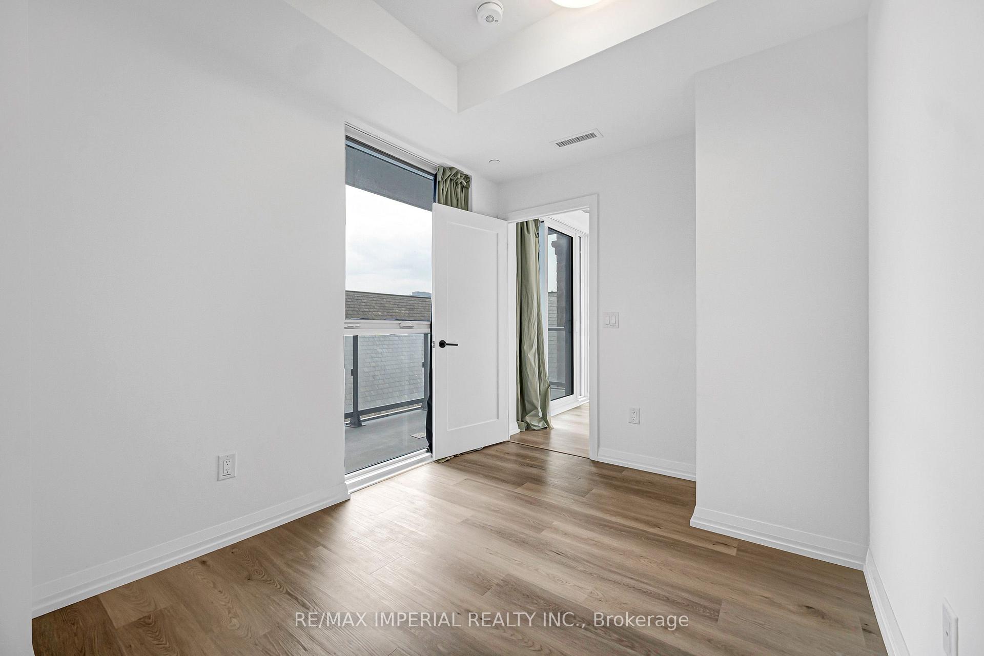 Photo 14 of Unit 601, 280 Dundas Street W, Toronto, Kensington-Chinatown — HOMEH