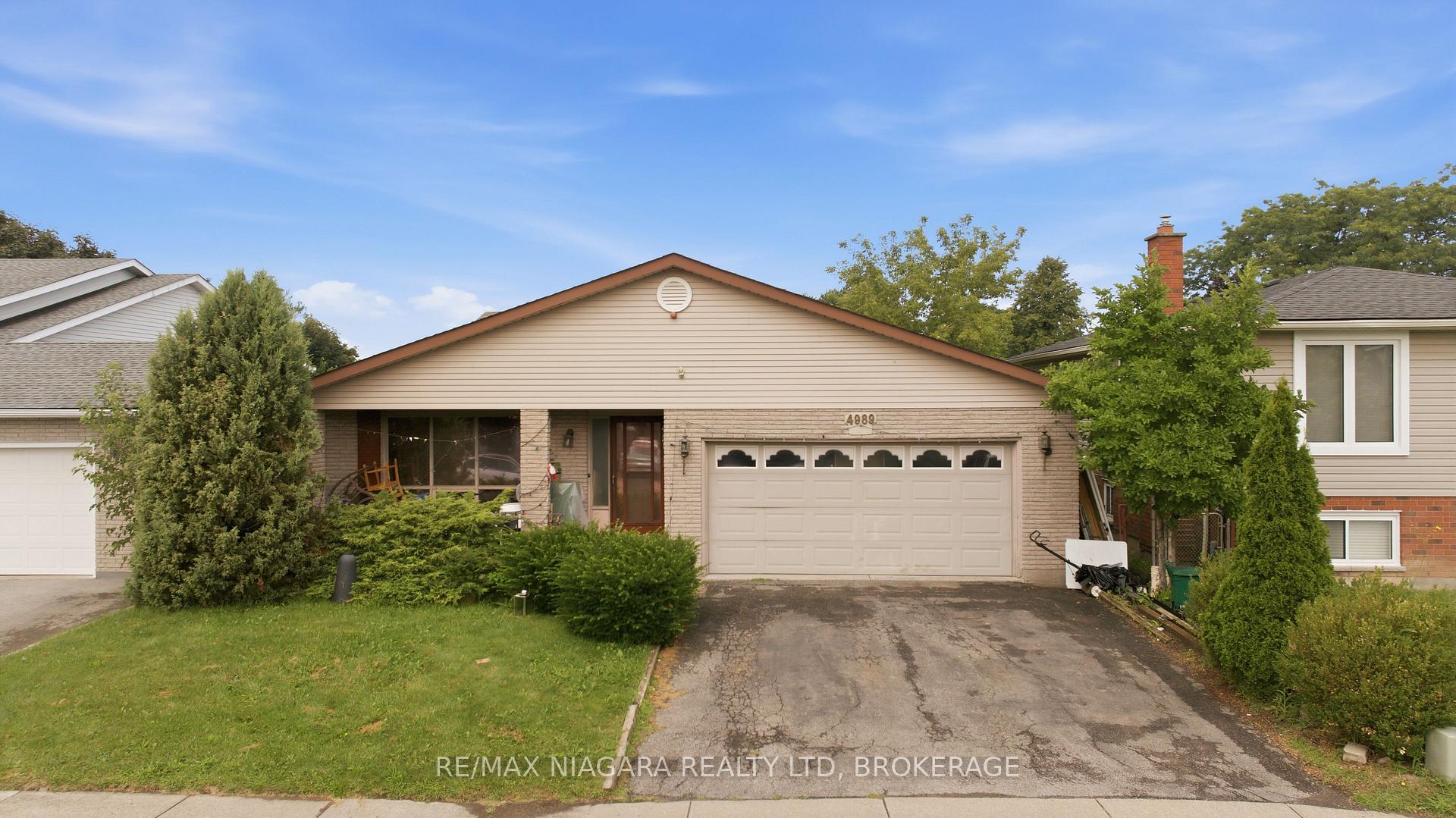 Photo 1 of 4989 Tara Avenue, Niagara Falls, Ascot — HOMEH