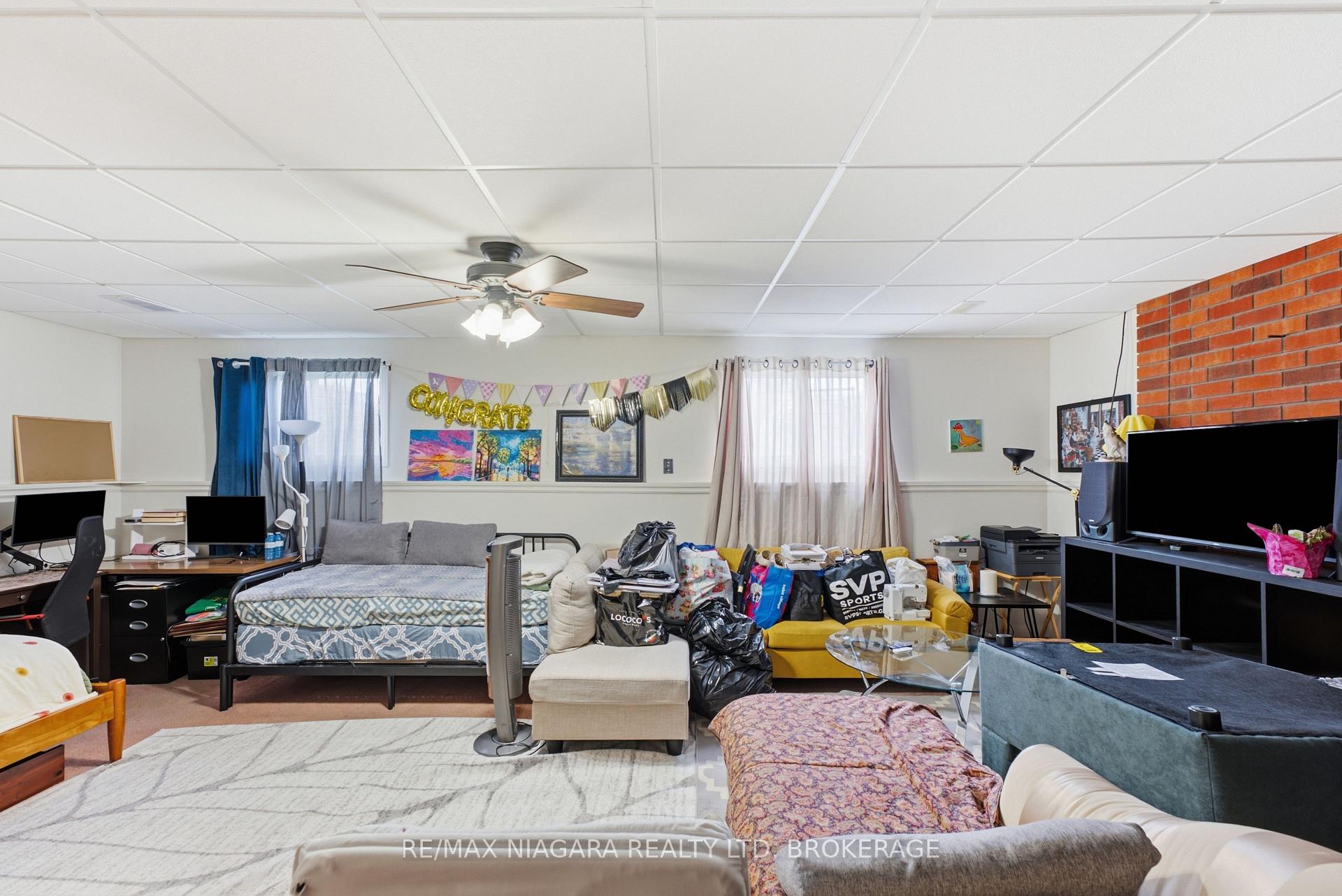 Photo 17 of 4989 Tara Avenue, Niagara Falls, Ascot — HOMEH