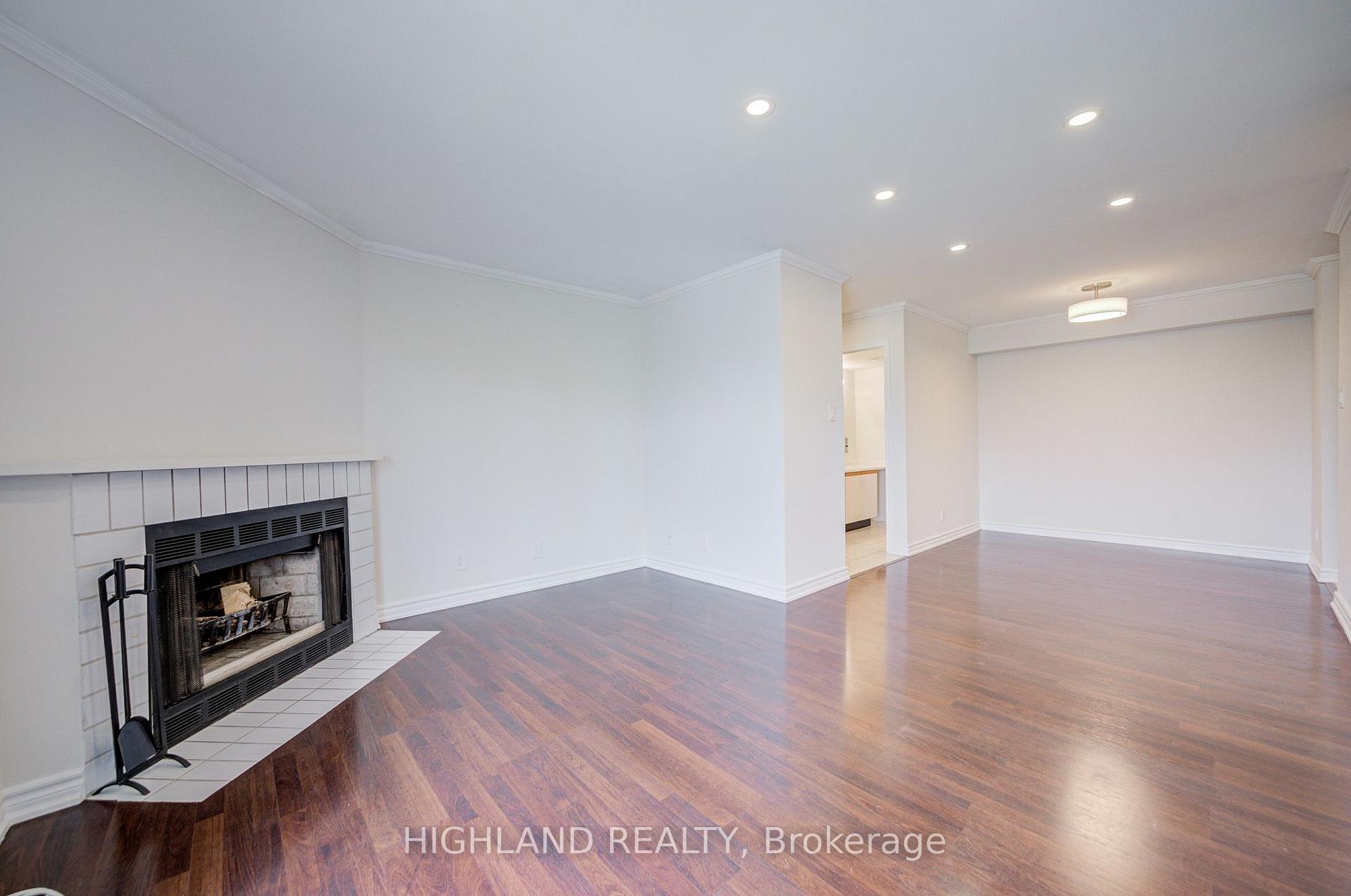 Photo 7 of Unit 1033, 95 Trailwood Drive, Mississauga, Hurontario — HOMEH