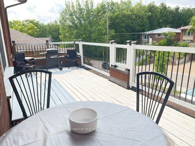 Photo 15 of 19 Cardell Avenue, North York, Humberlea-Pelmo Park — HOMEH