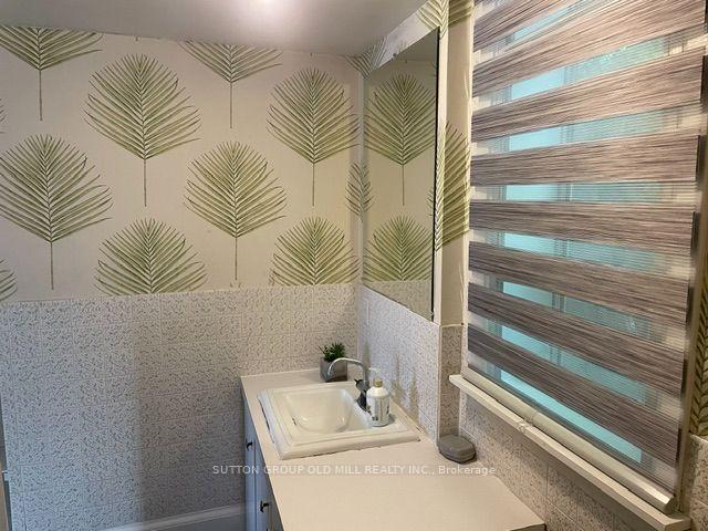 Photo 17 of 19 Cardell Avenue, North York, Humberlea-Pelmo Park — HOMEH