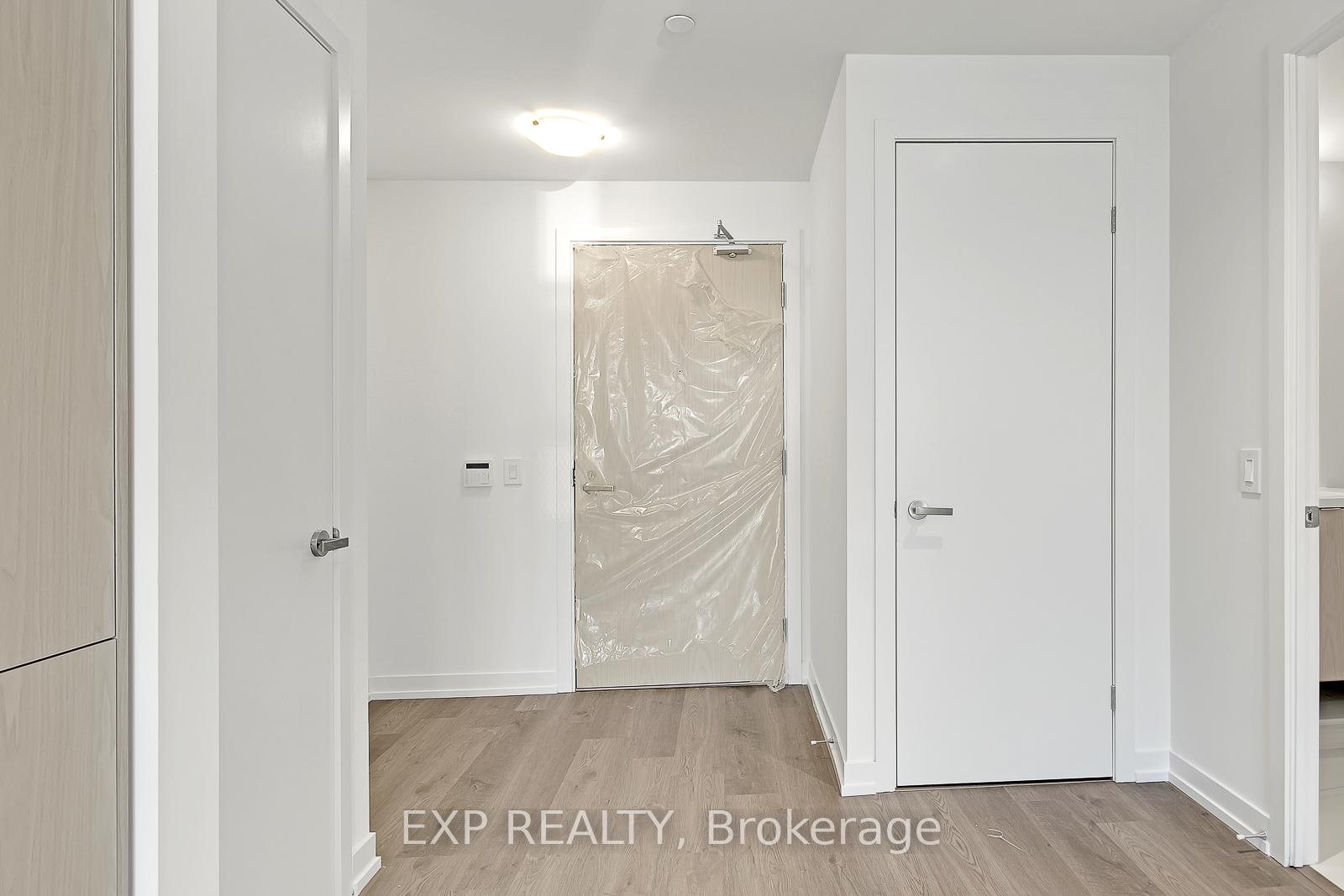 Photo 3 of Unit 7103, 55 Cooper Street, Toronto, Waterfront Communities — HOMEH