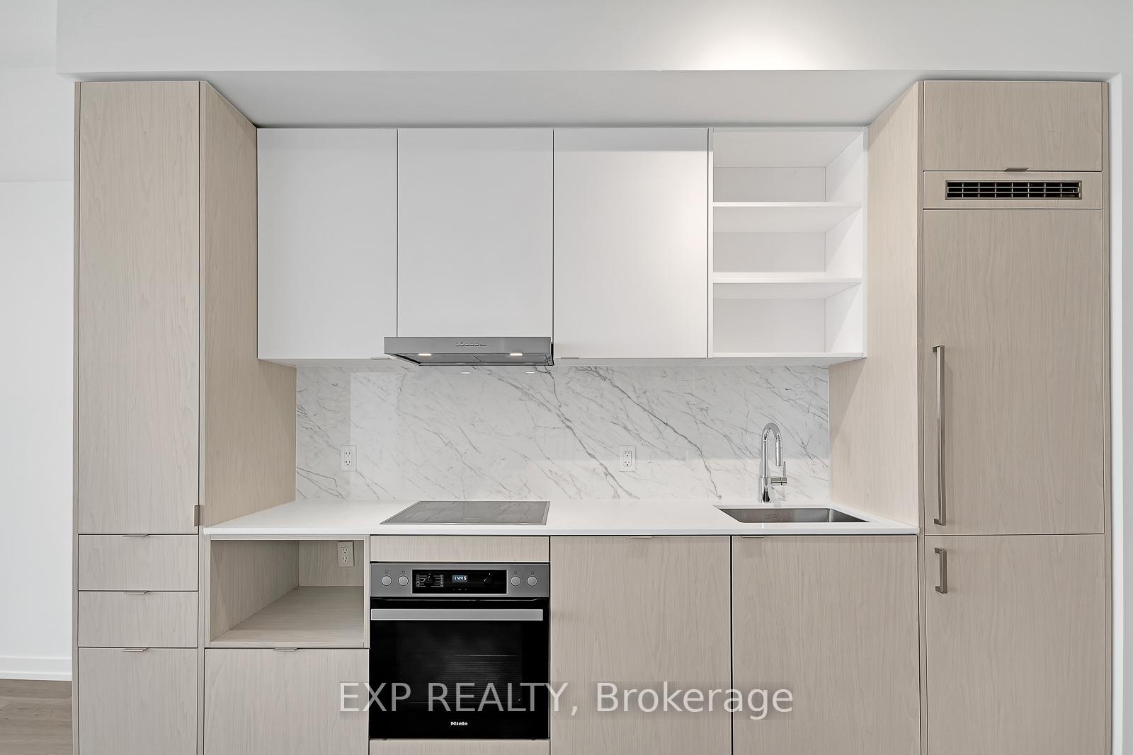 Photo 5 of Unit 7103, 55 Cooper Street, Toronto, Waterfront Communities — HOMEH