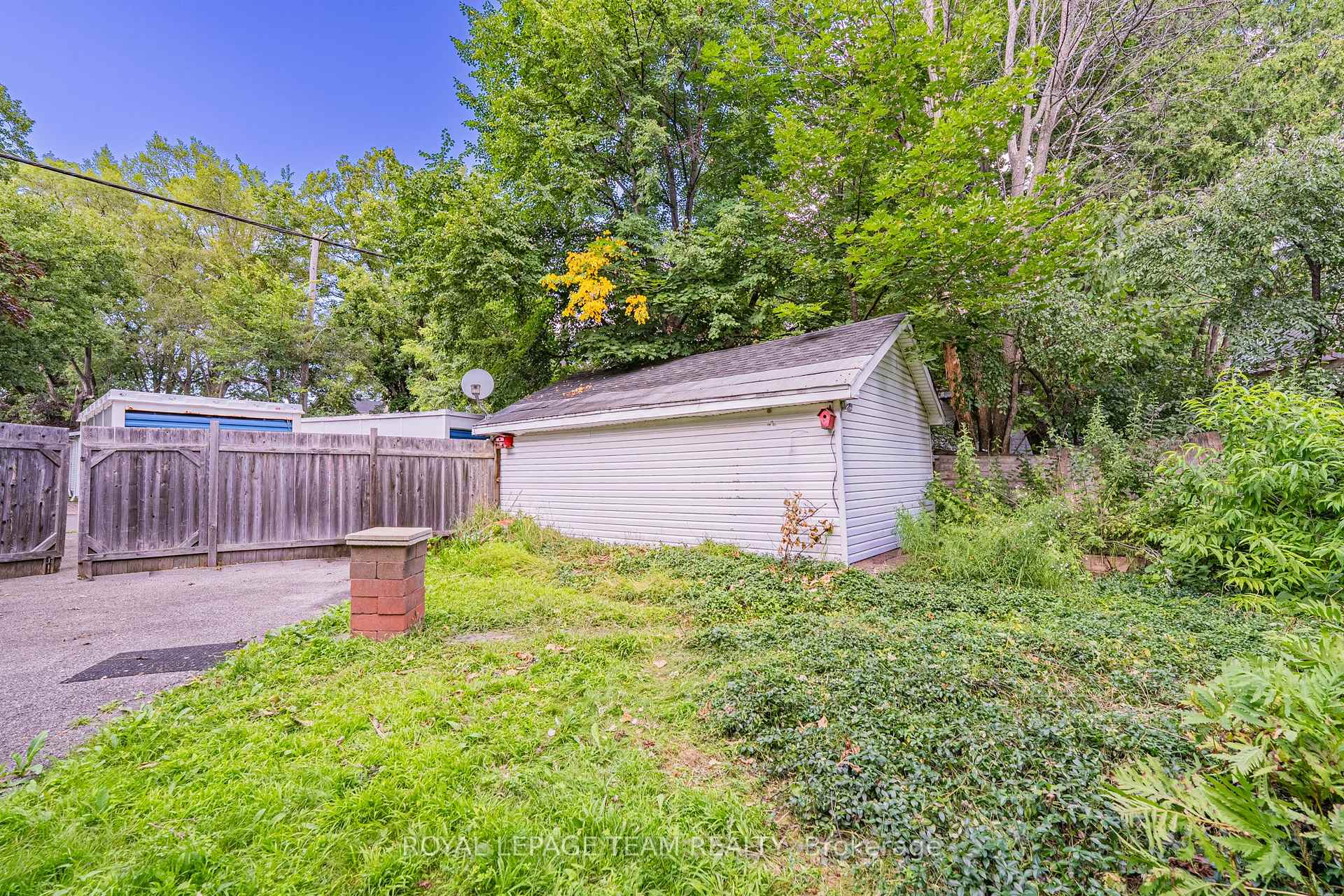 Photo 35 of 229 Daniel Avenue, Ottawa, Ottawa West/Tunneys Pasture — HOMEH