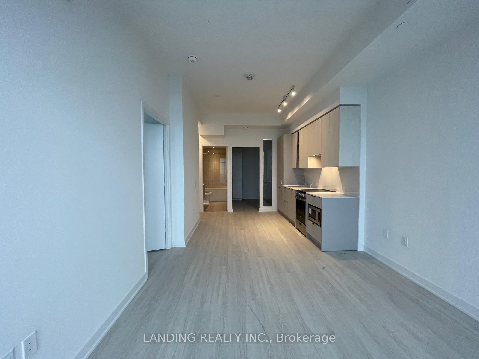 Photo 4 of Unit 4307, 3883 Quartz Road, Mississauga, City Centre — HOMEH