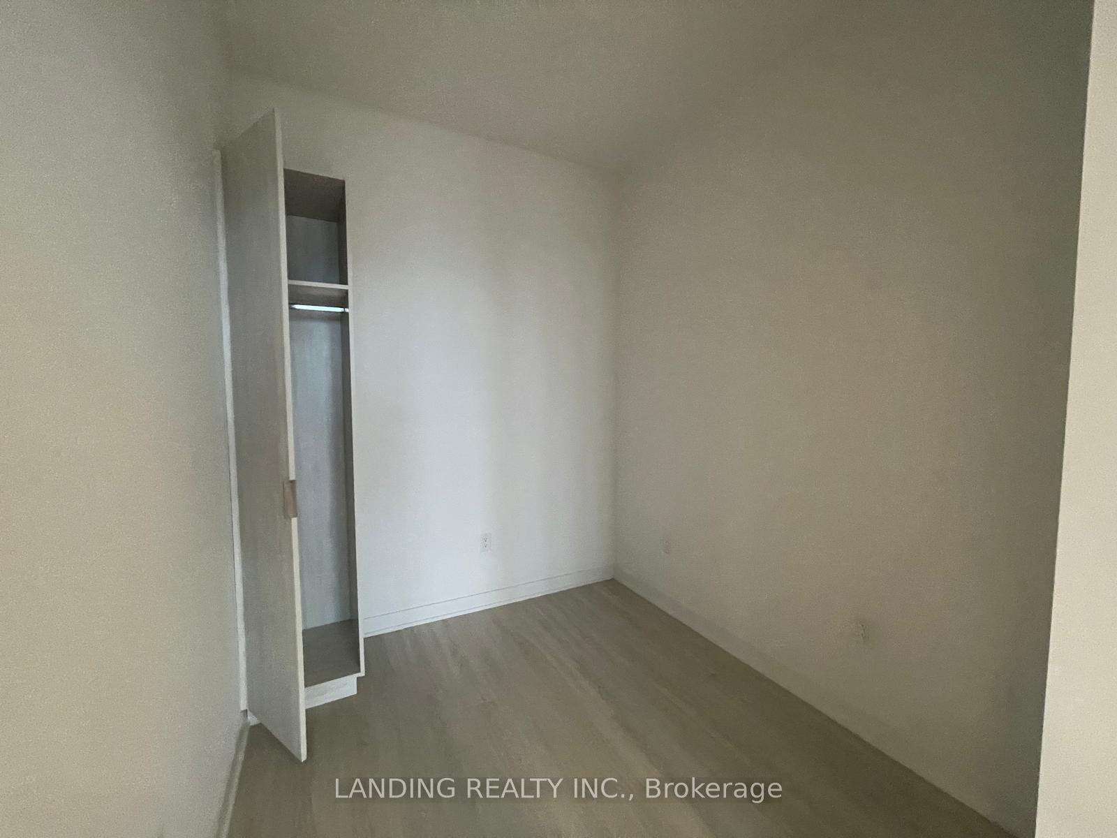 Photo 5 of Unit 4307, 3883 Quartz Road, Mississauga, City Centre — HOMEH