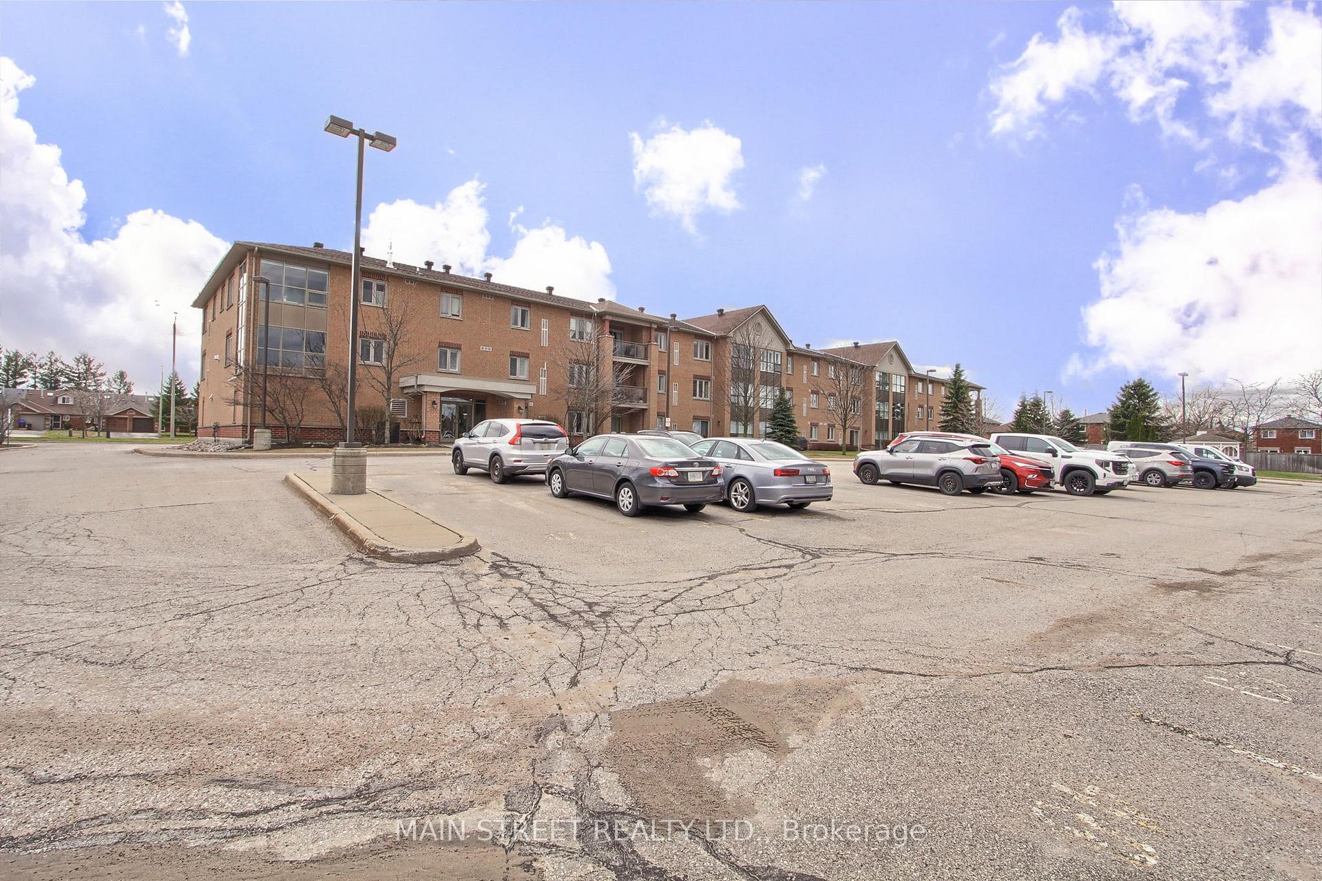 Photo 33 of Unit 305, 500 Mapleview Drive W, Barrie, Holly — HOMEH