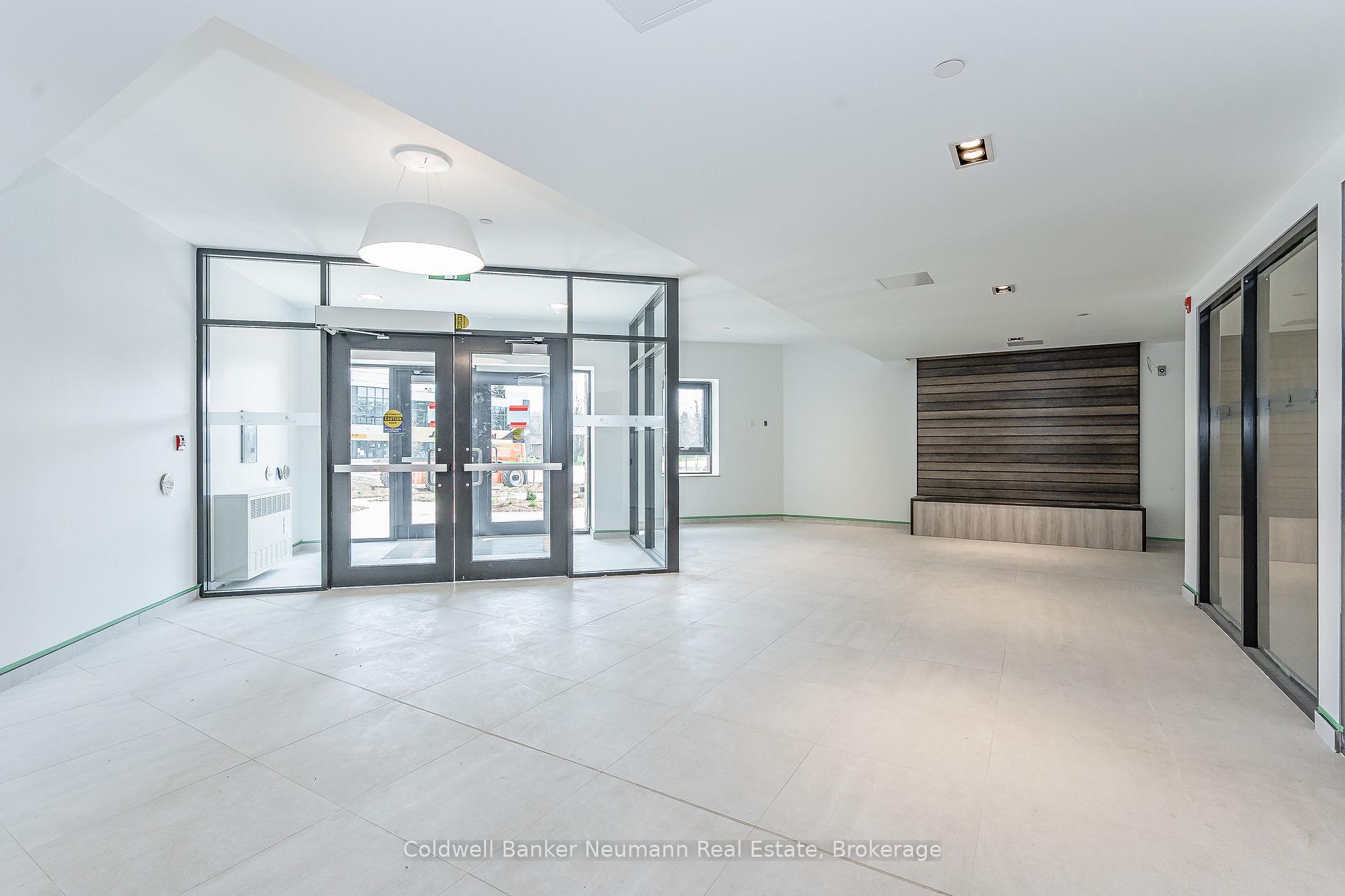 Front of Unit 505, 505-332 Gosling Gardens