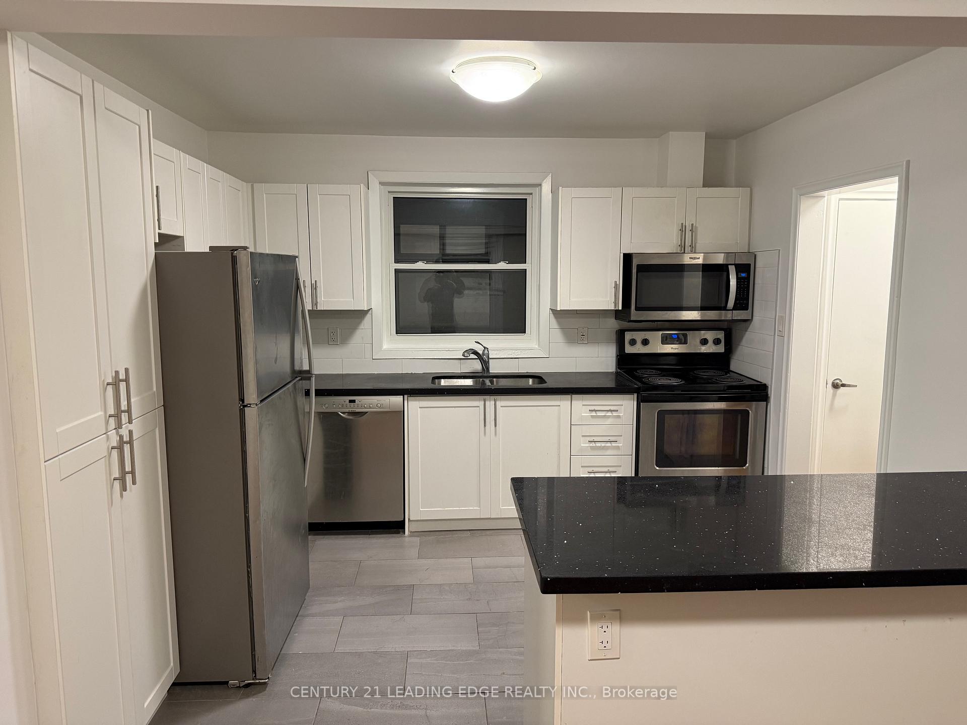 Photo 6 of Unit Unit #2, 426 Arlington Avenue, Toronto, Humewood-Cedarvale — HOMEH