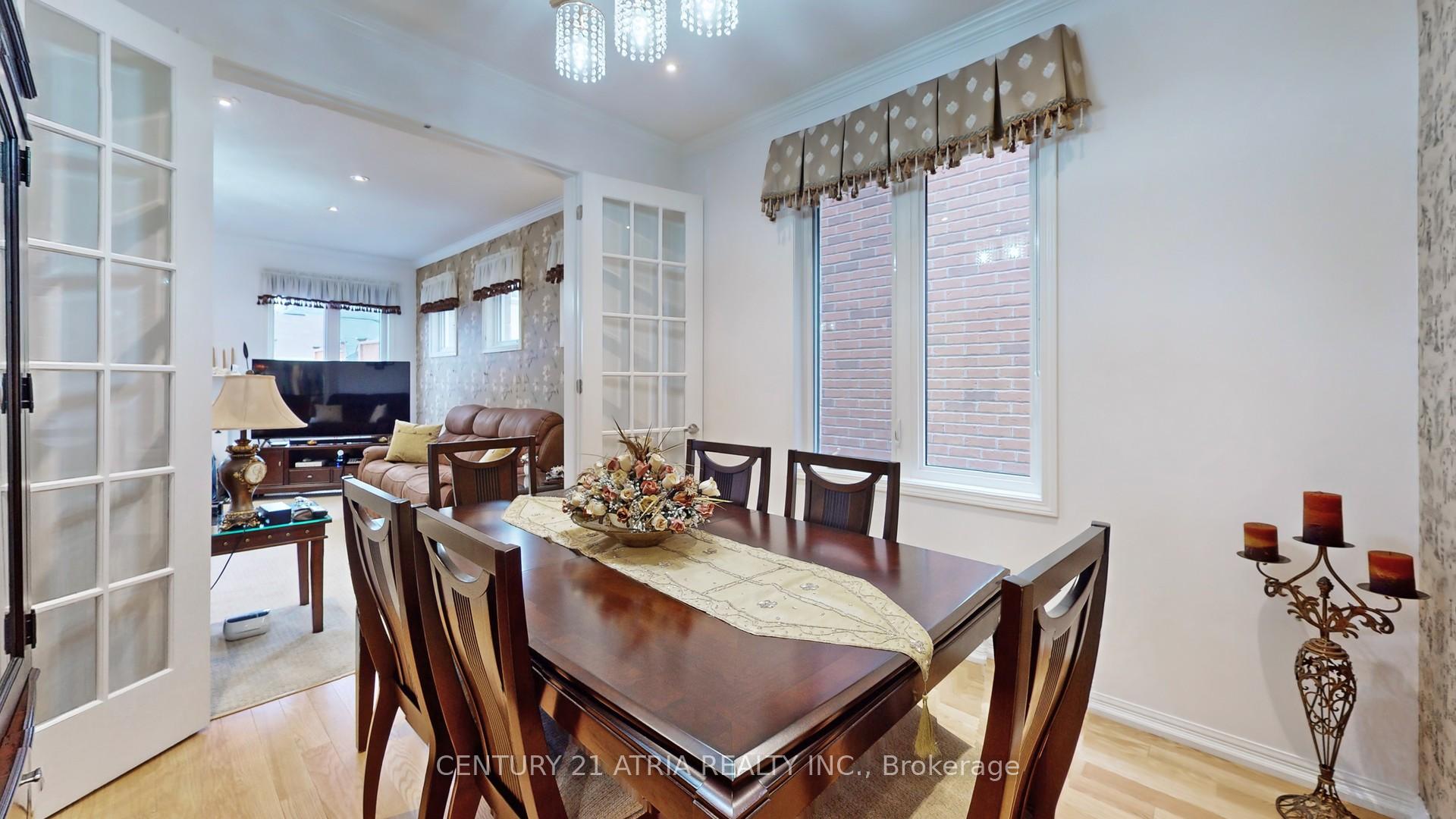 Photo 9 of 69 Diamond Jubilee Drive, Markham, Cornell — HOMEH
