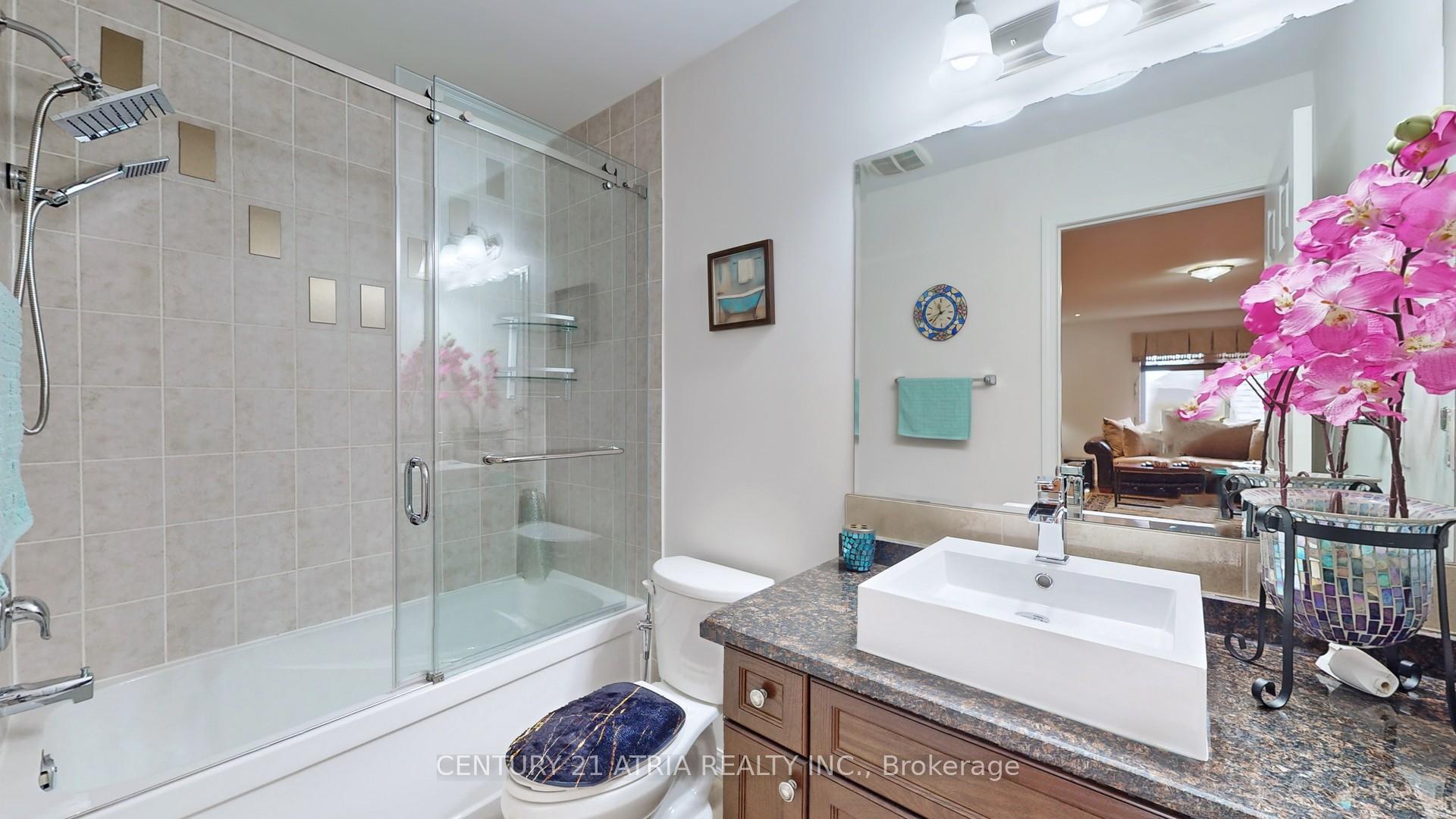 Photo 28 of 69 Diamond Jubilee Drive, Markham, Cornell — HOMEH
