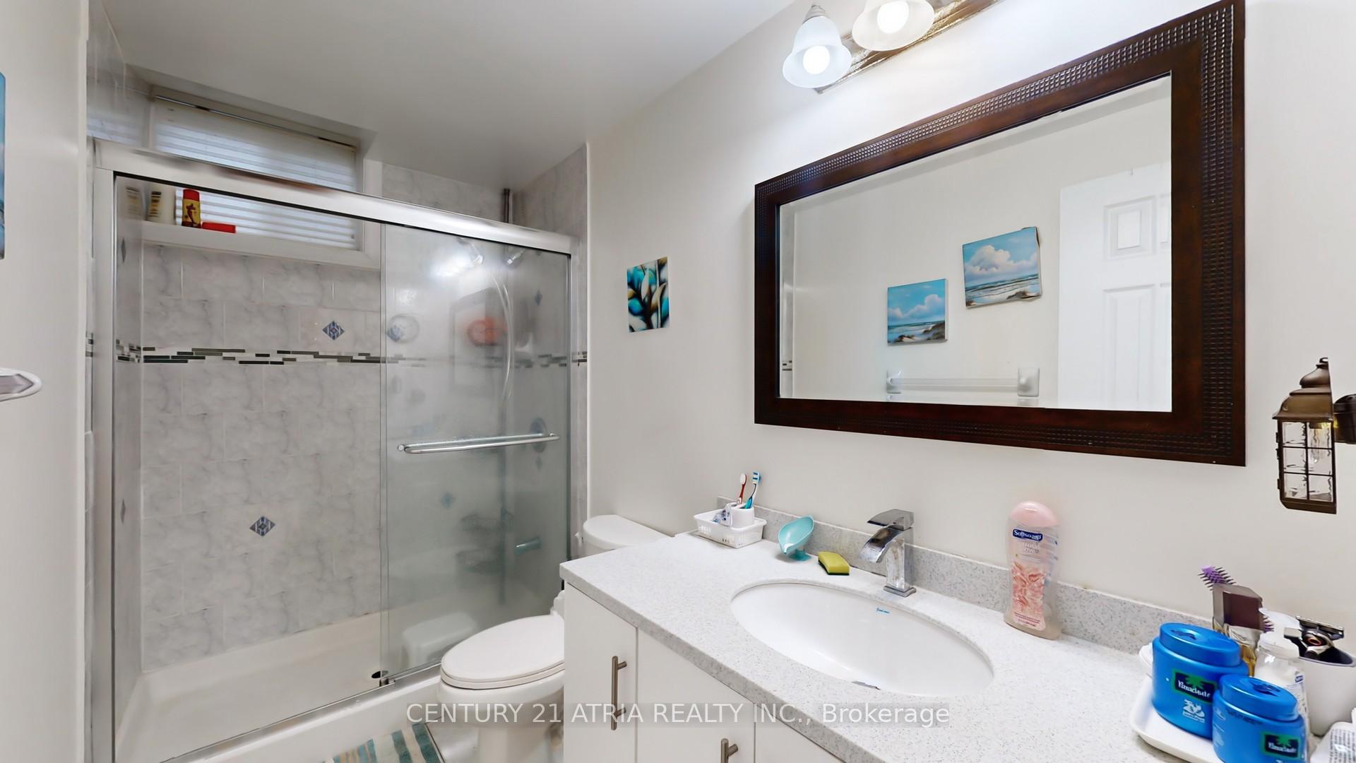 Photo 33 of 69 Diamond Jubilee Drive, Markham, Cornell — HOMEH