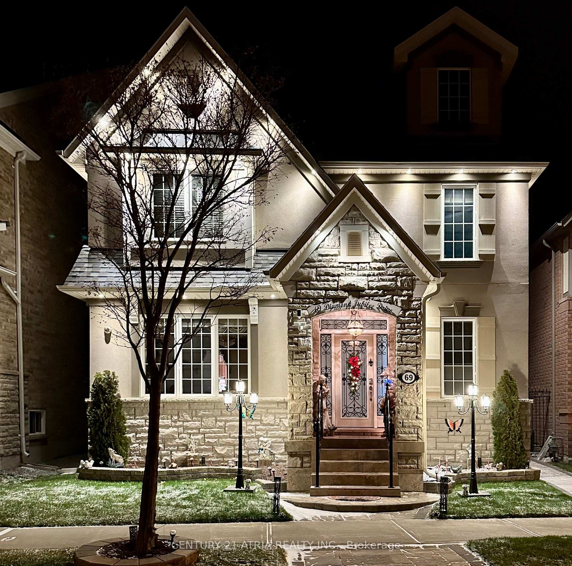 Photo 38 of 69 Diamond Jubilee Drive, Markham, Cornell — HOMEH