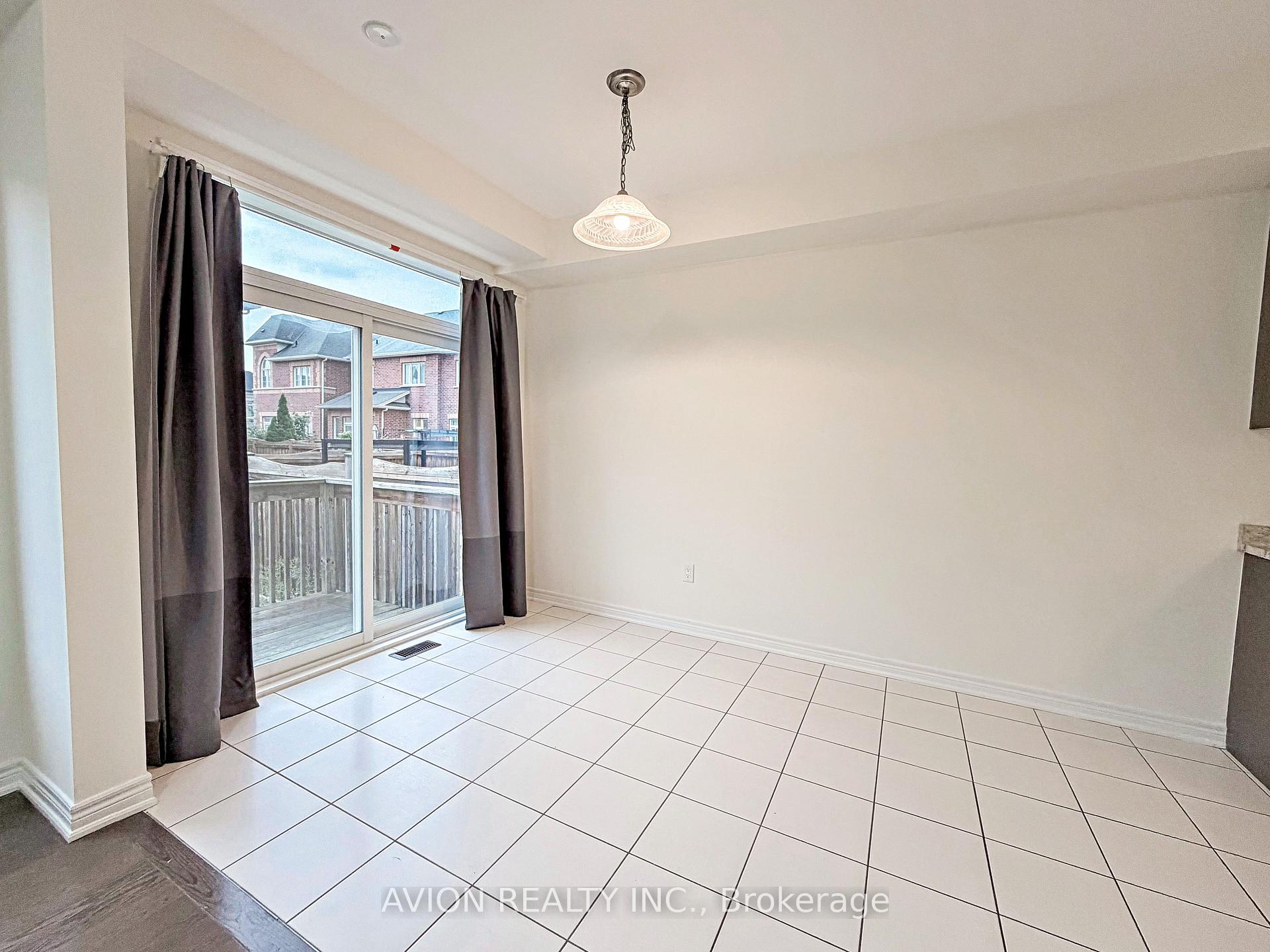 Photo 8 of 124 Wilfred Murison Avenue, Markham, Berczy — HOMEH