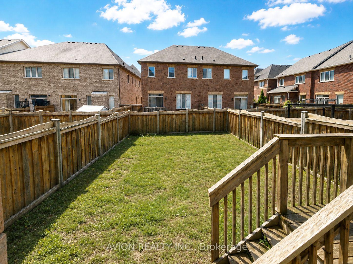 Photo 23 of 124 Wilfred Murison Avenue, Markham, Berczy — HOMEH