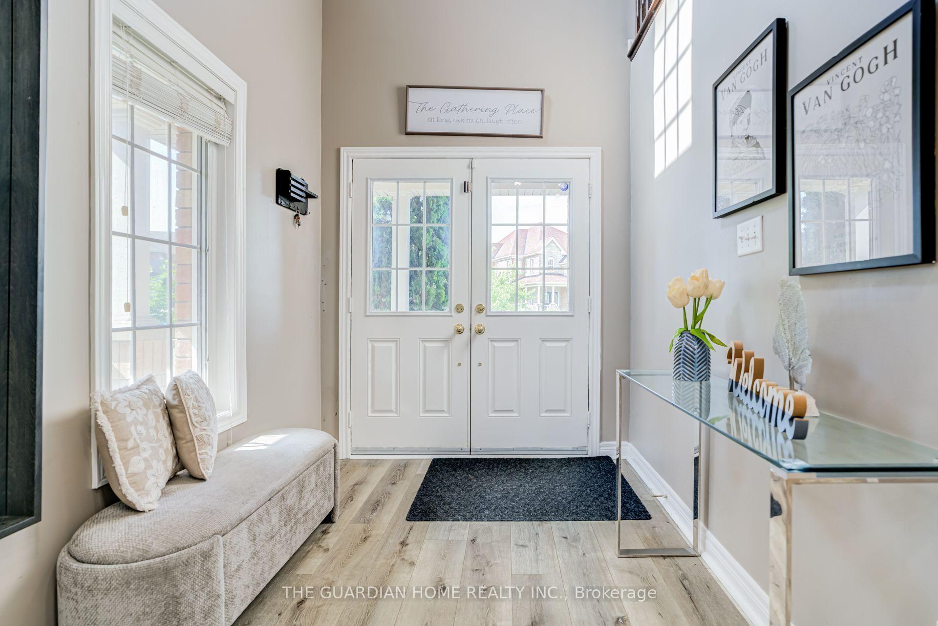 Photo 3 of 1214 Harlstone Crescent, Oshawa, Taunton — HOMEH