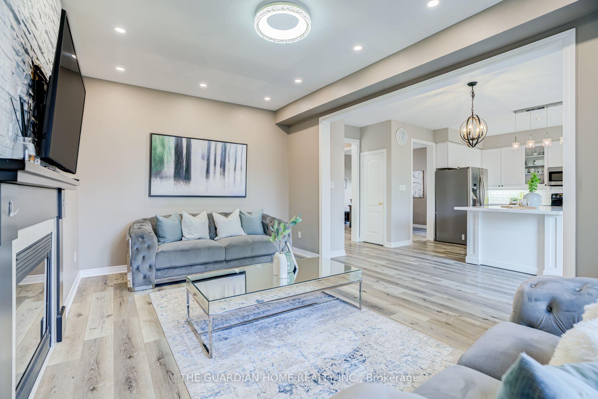Photo 10 of 1214 Harlstone Crescent, Oshawa, Taunton — HOMEH